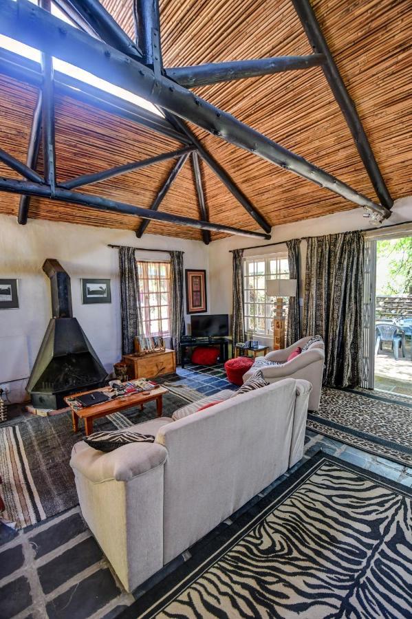 Maple Grove Villa Hogsback Luaran gambar