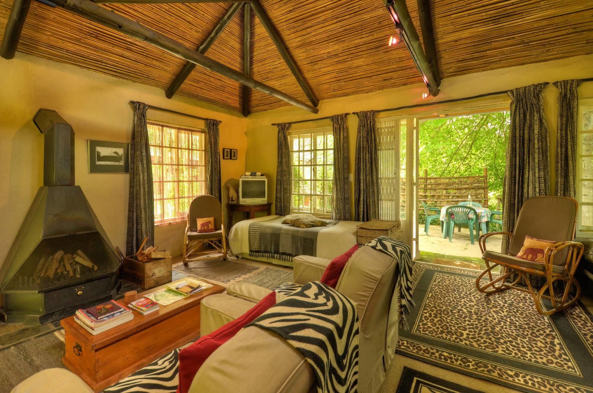 Maple Grove Villa Hogsback Luaran gambar